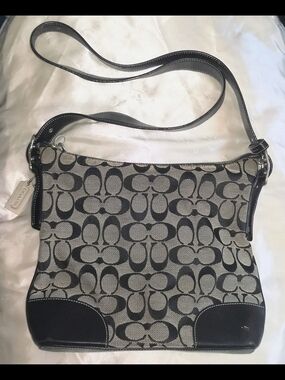 Vintage Coach Signature Canvas Demi Shoulder Bag Black Grey 6347 Y2K